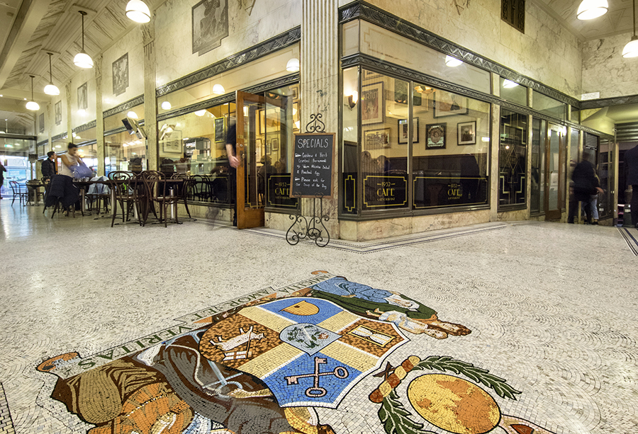 1932 Cafe Restaurant Arcade